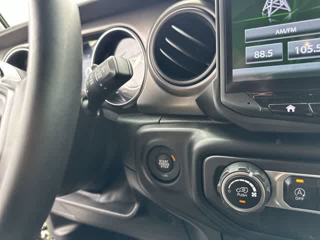 Used 2021 Jeep Wrangler Sport AWD/4WD image 22