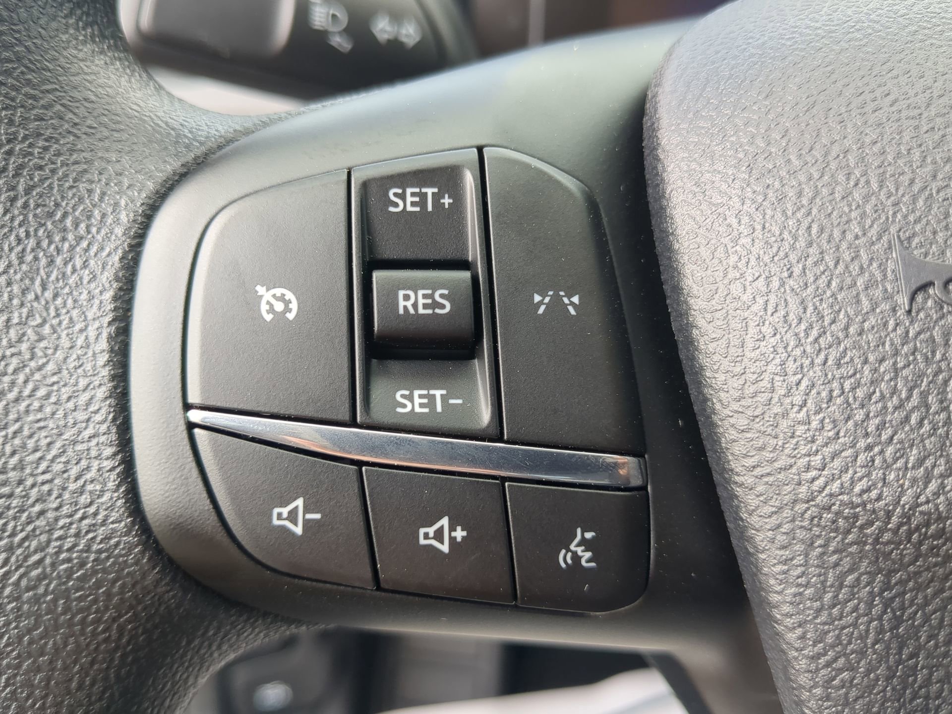 New 2026 Ford Escape Active FWD image 59