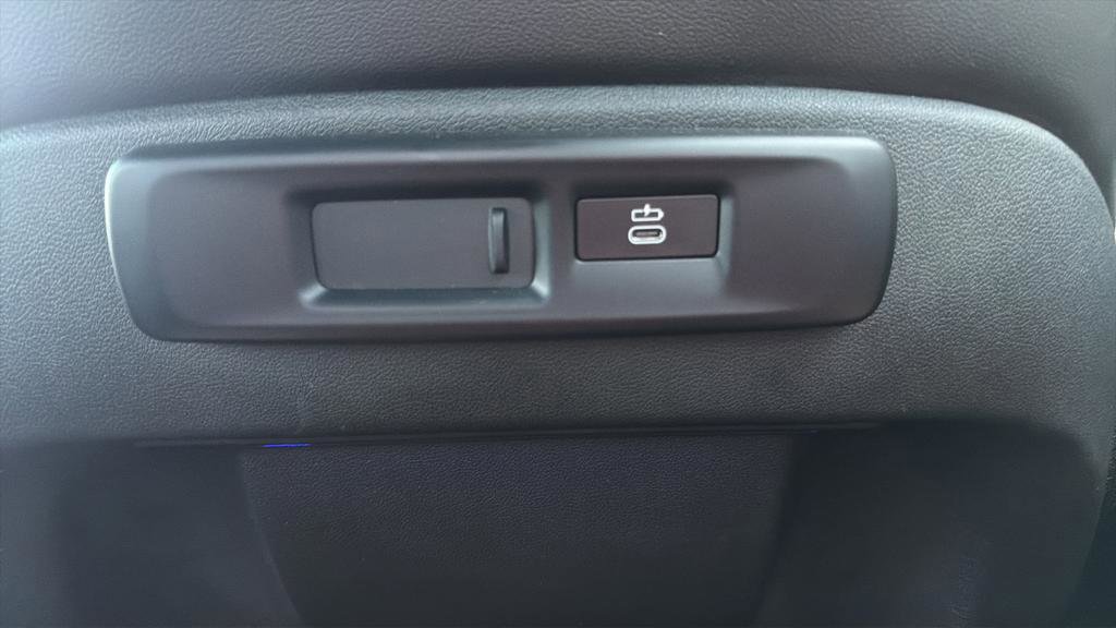 Used 2020 BMW X5 xDrive40i w/ Convenience Package image 21