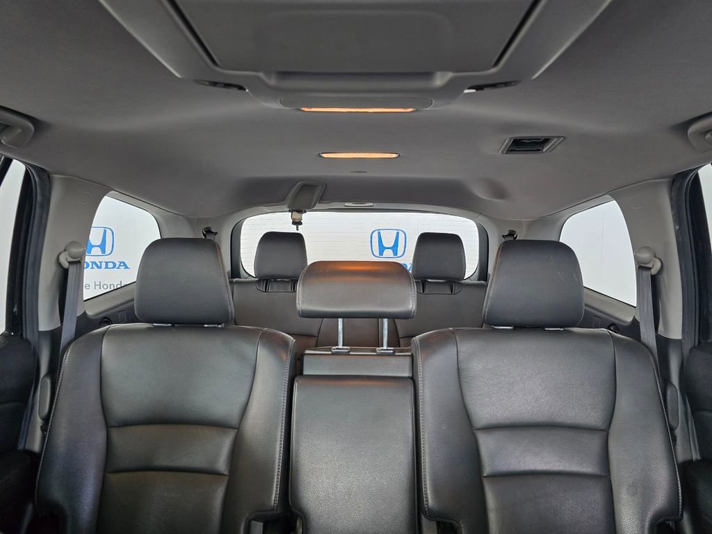 Used 2021 Honda Pilot Touring image 13