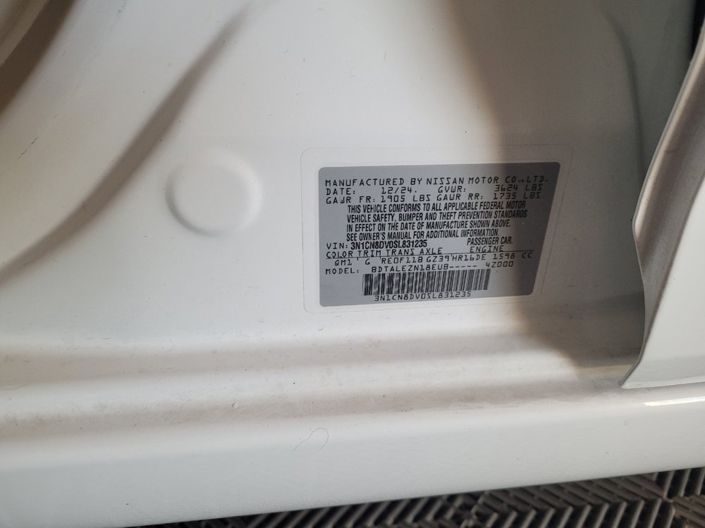 Used 2025 Nissan Versa S w/ Trunk Package FWD image 33