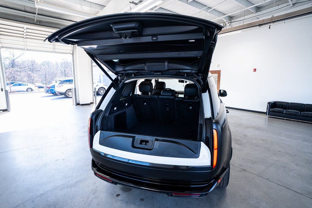 Used 2022 Land Rover Range Rover SE image 55