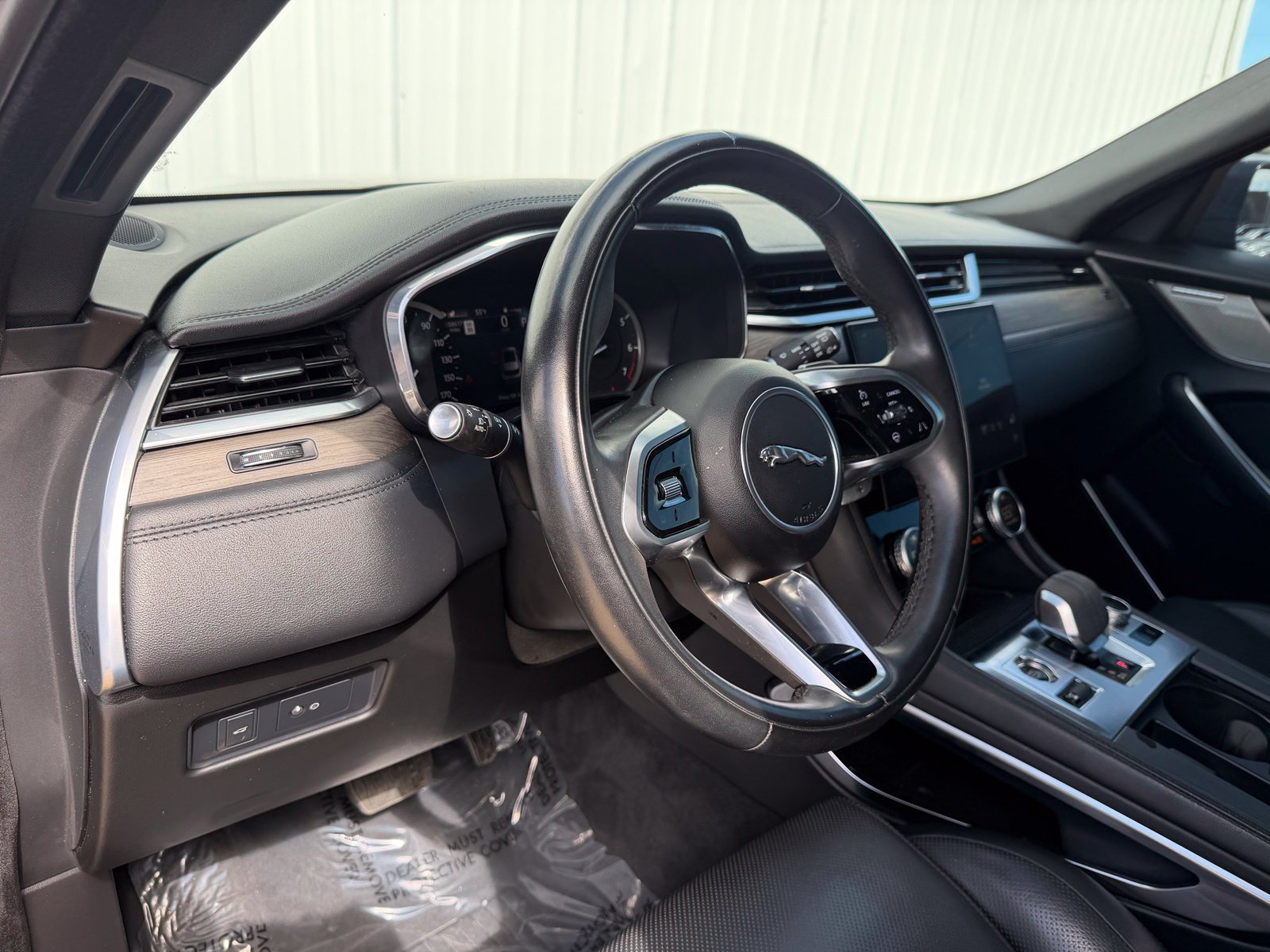 Used 2023 Jaguar F-PACE S AWD/4WD image 22