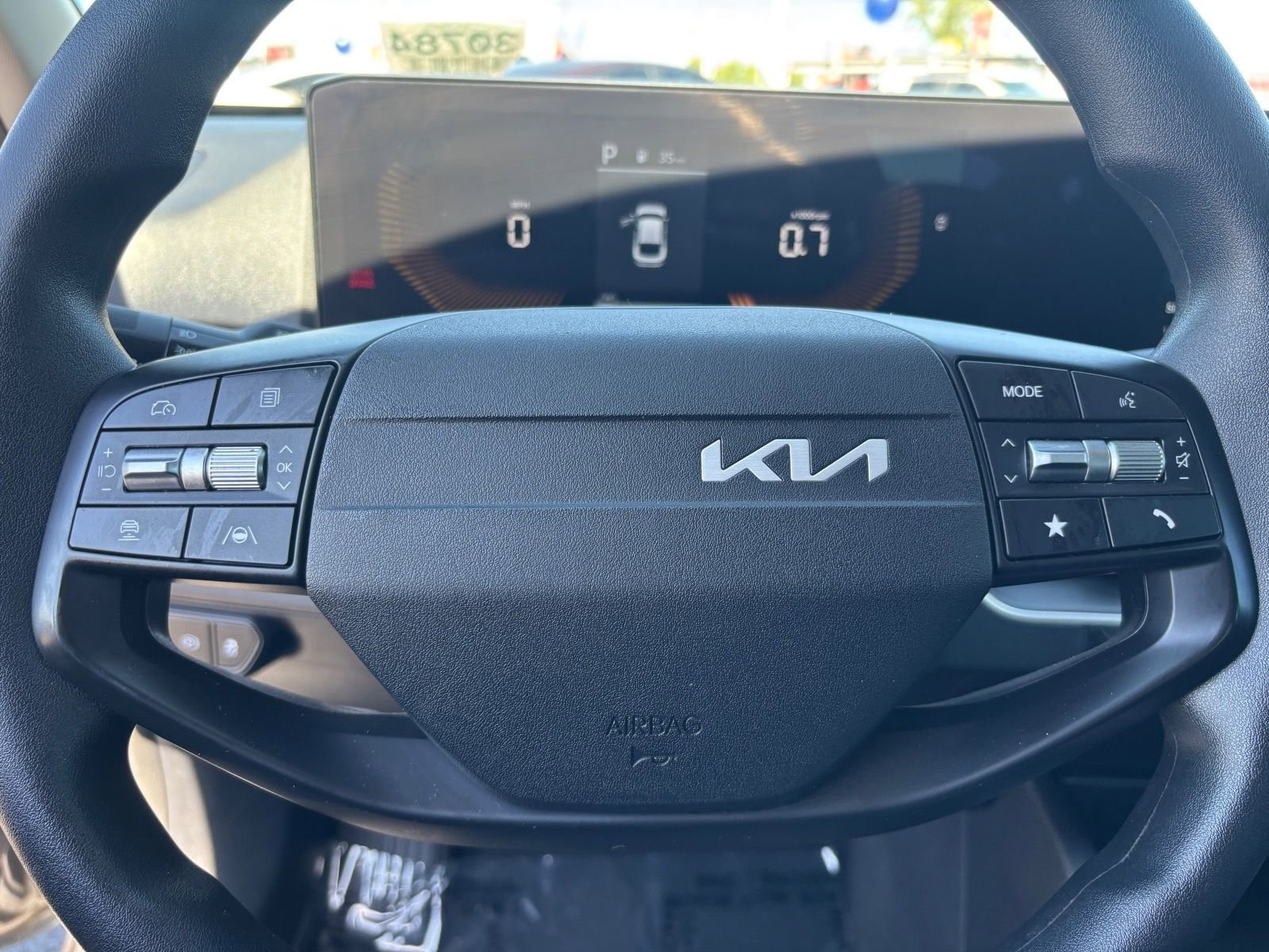 Used 2025 Kia K4 image 29