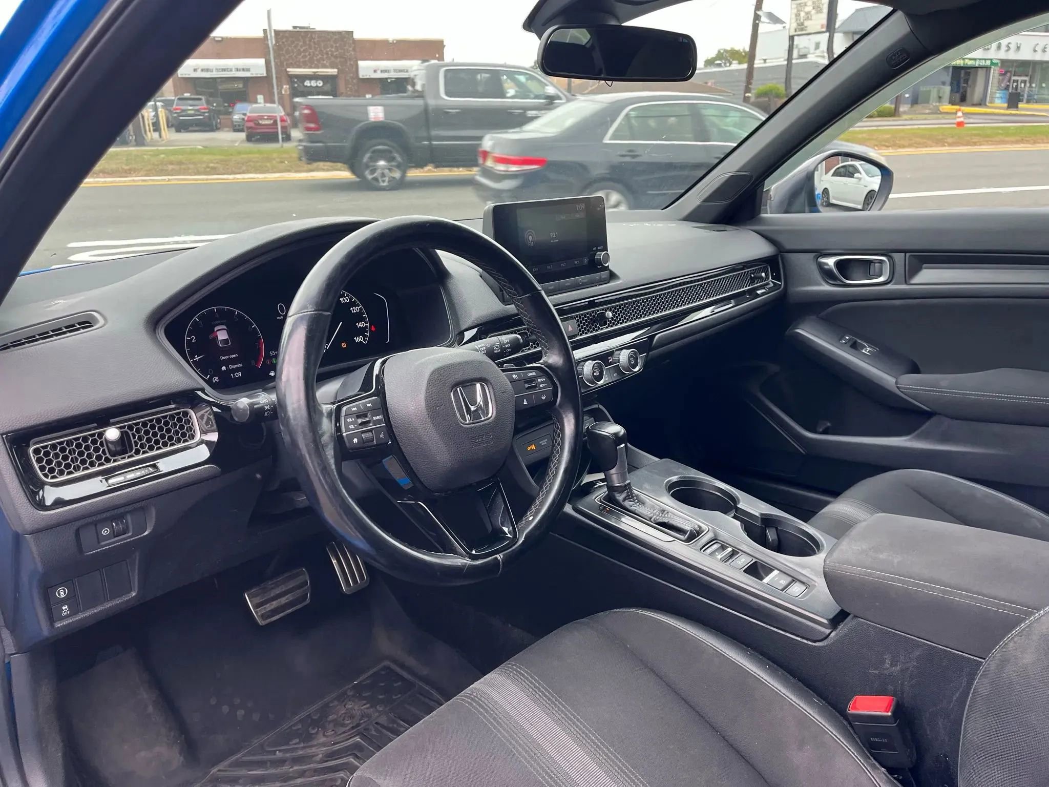 Used 2022 Honda Civic Sport image 10