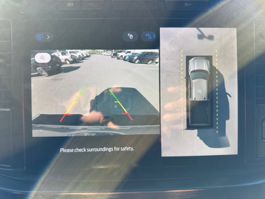 Used 2024 Ford F350 Lariat image 25