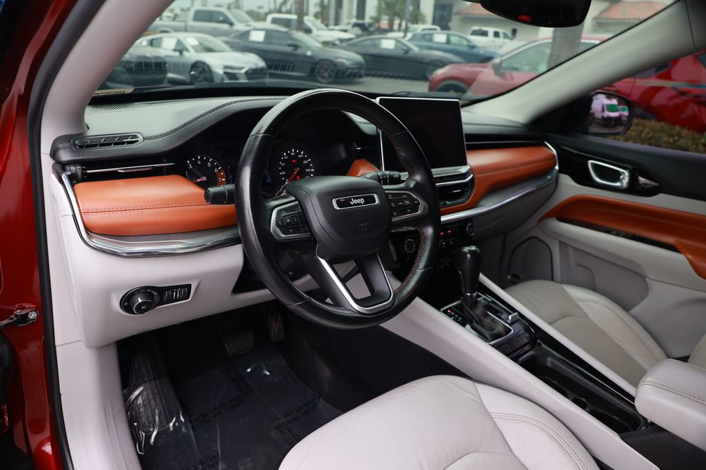 Used 2022 Jeep Compass Limited w/ Sun and Sound Group AWD/4WD image 15