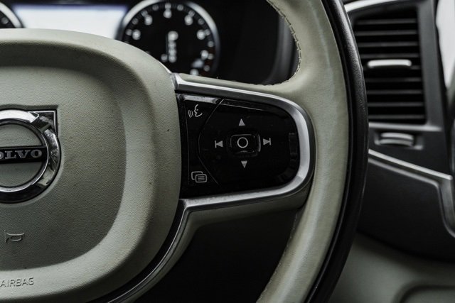 Used 2021 Volvo XC90 T5 Momentum w/ Climate Package image 13