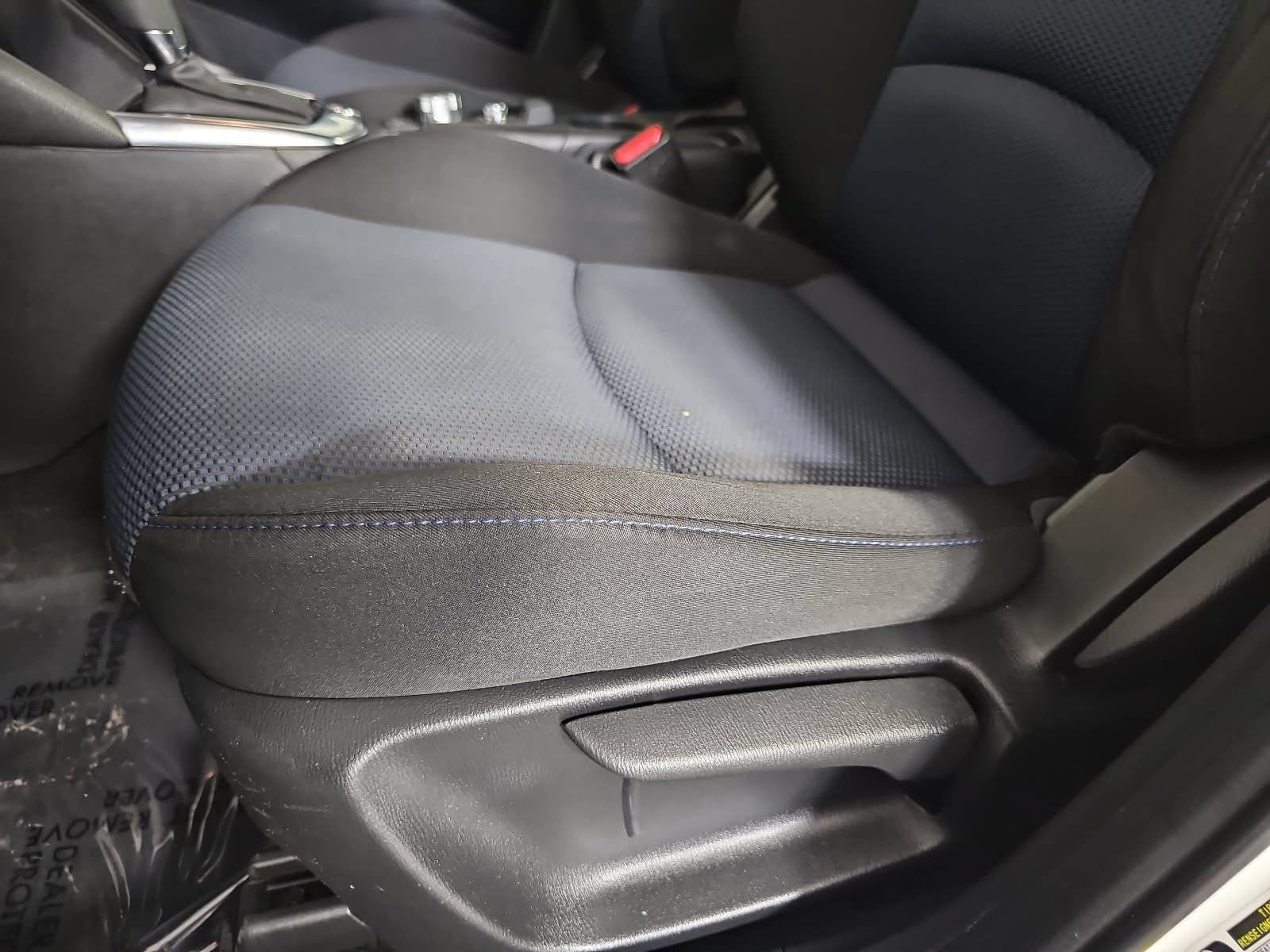 Used 2019 Toyota Yaris LE FWD image 27