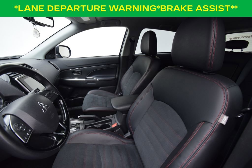 Used 2024 Mitsubishi Outlander Sport SE image 10