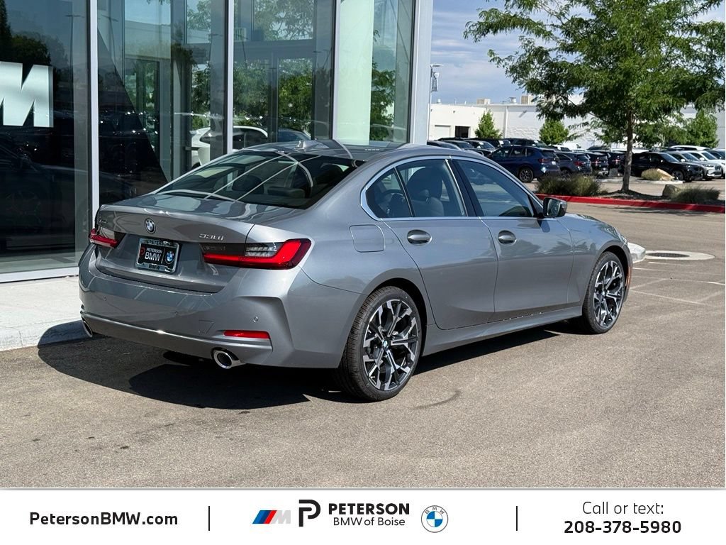 New 2026 BMW 330i xDrive Sedan w/ Premium Package AWD/4WD image 5