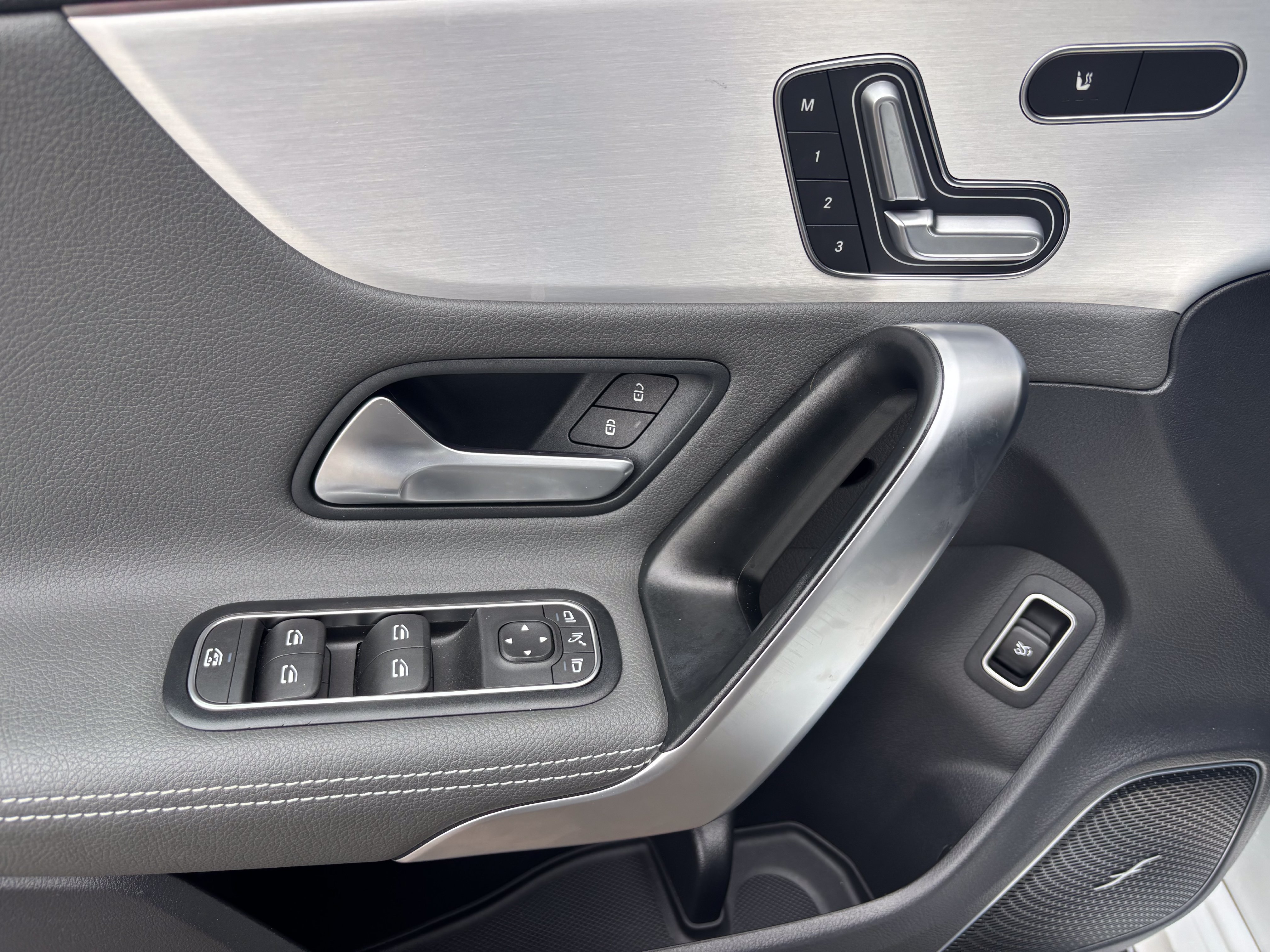 Certified 2023 Mercedes-Benz CLA 35 AMG 4MATIC image 12