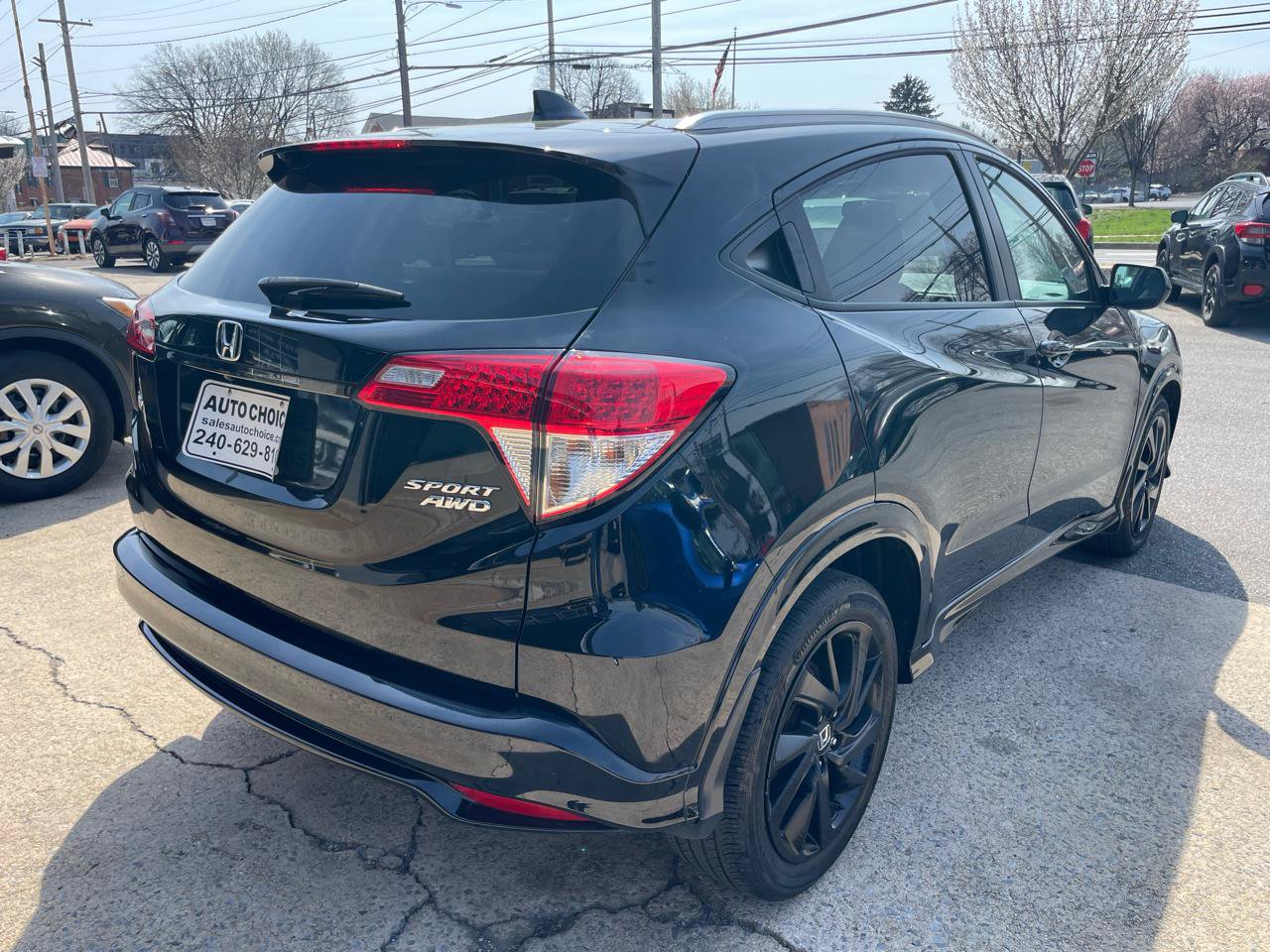 Used 2022 Honda HR-V Sport image 16