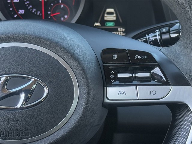 Used 2023 Hyundai Elantra SEL image 13