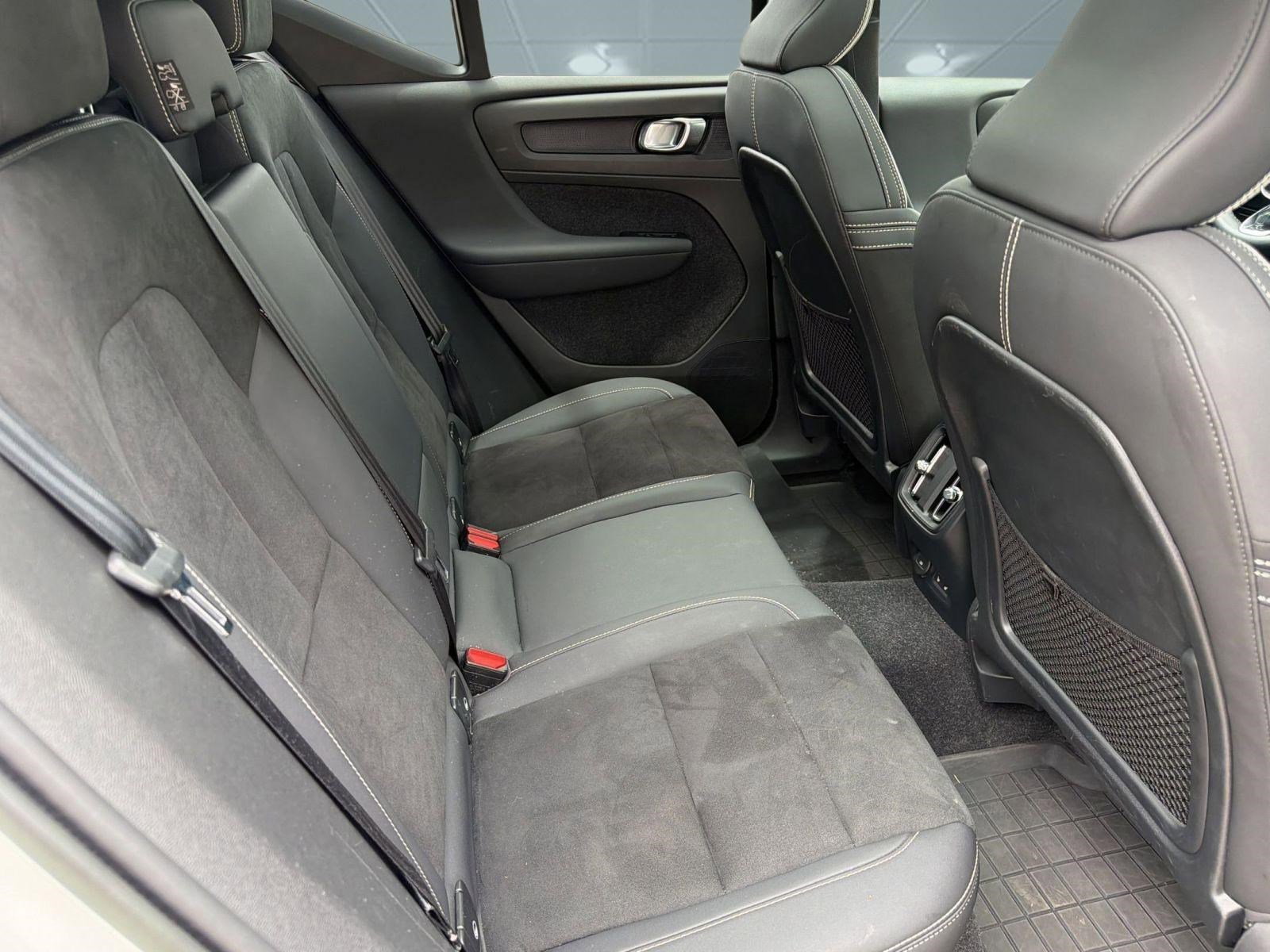 Certified 2023 Volvo XC40 Recharge Ultimate w/ Protection Package Premier AWD/4WD image 28