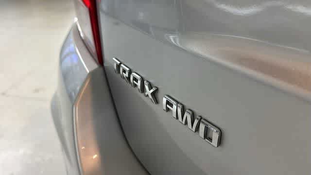 Used 2018 Chevrolet Trax LT w/ LT Convenience Package AWD/4WD image 8