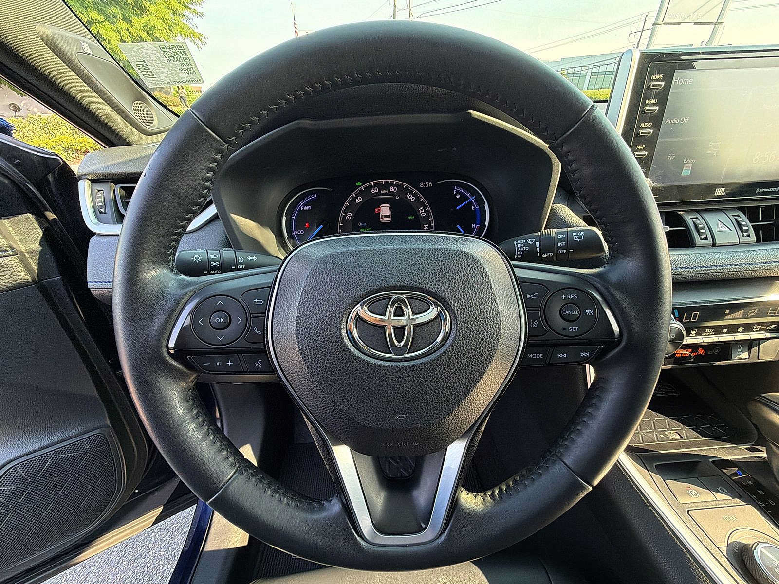 Used 2020 Toyota RAV4 XSE AWD/4WD image 23