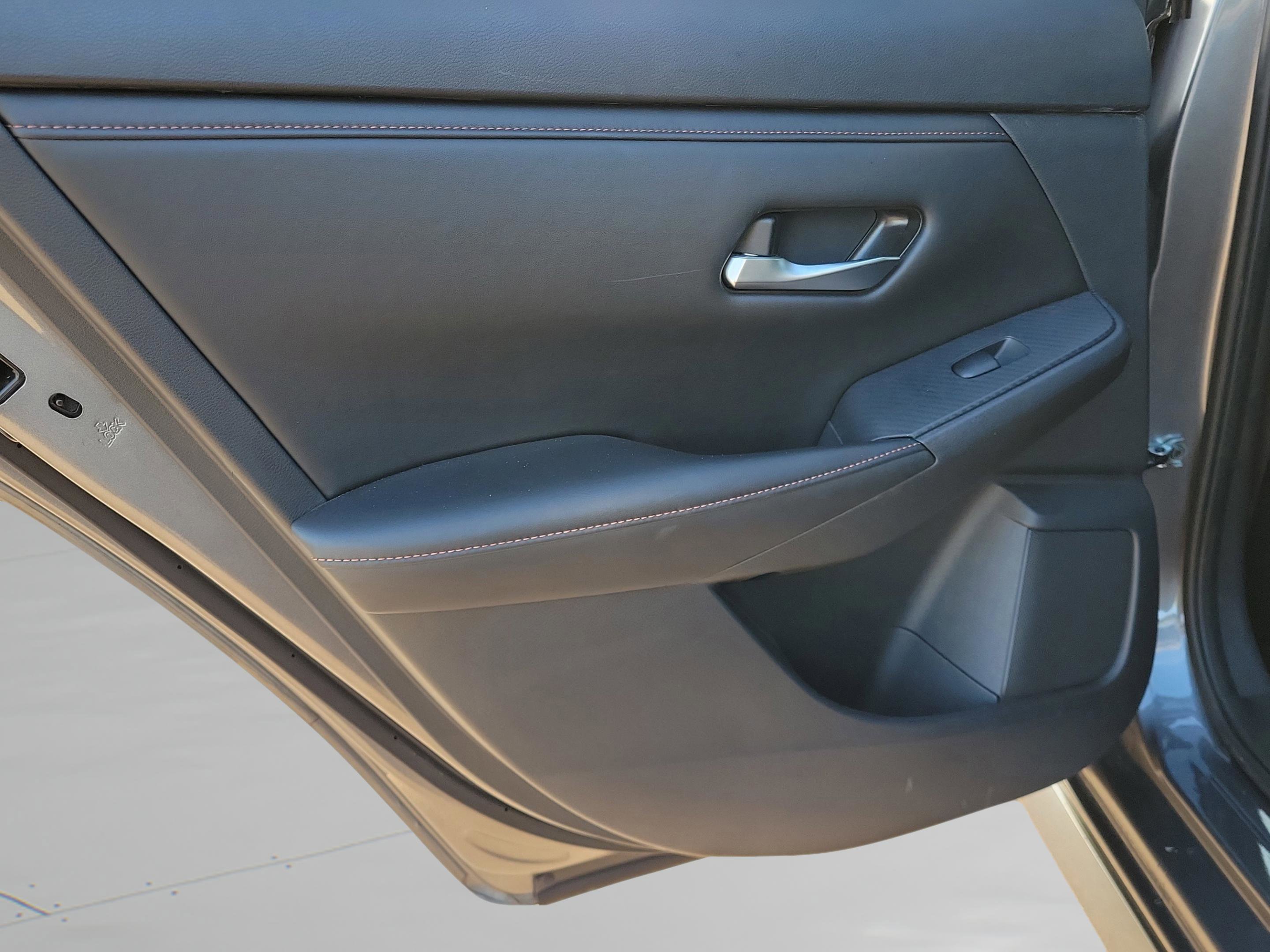 Certified 2023 Nissan Sentra SR image 11