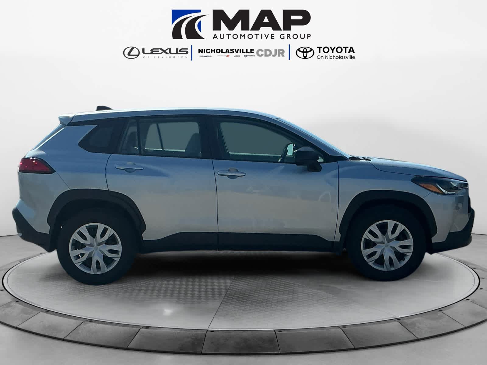 Used 2022 Toyota Corolla Cross L FWD image 6