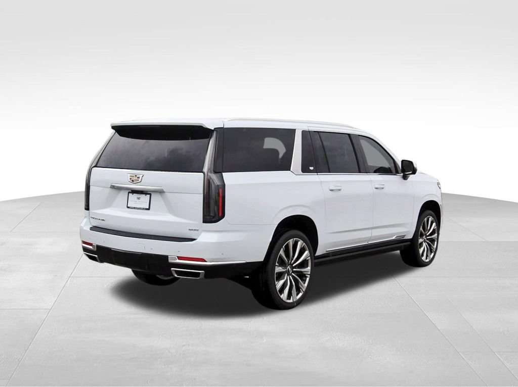 New 2026 Cadillac Escalade ESV Luxury w/ Touring Package AWD/4WD image 4