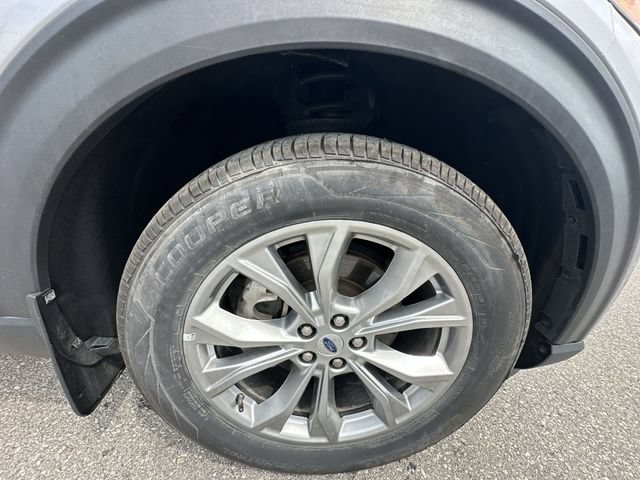 Used 2023 Ford Explorer Limited AWD/4WD image 20