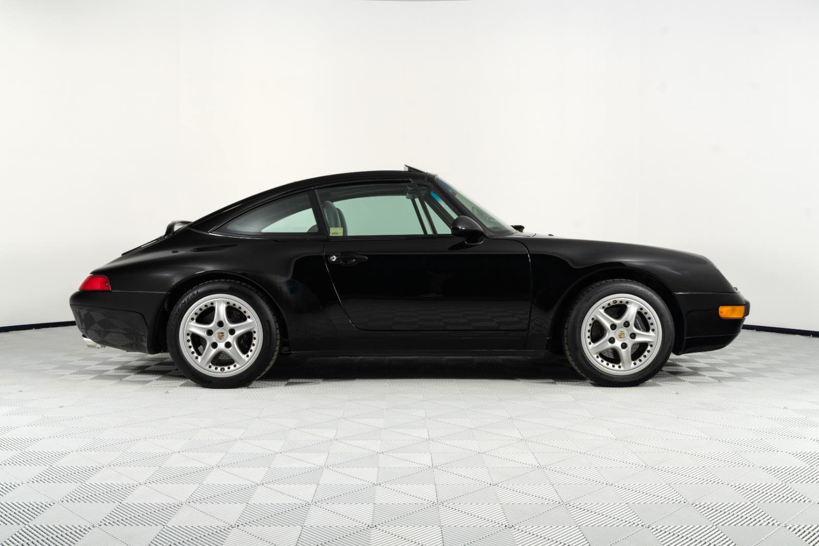 Used 1996 Porsche 911 Targa RWD image 24
