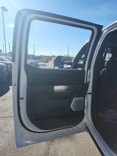 New 2026 Ford F250 Platinum image 33