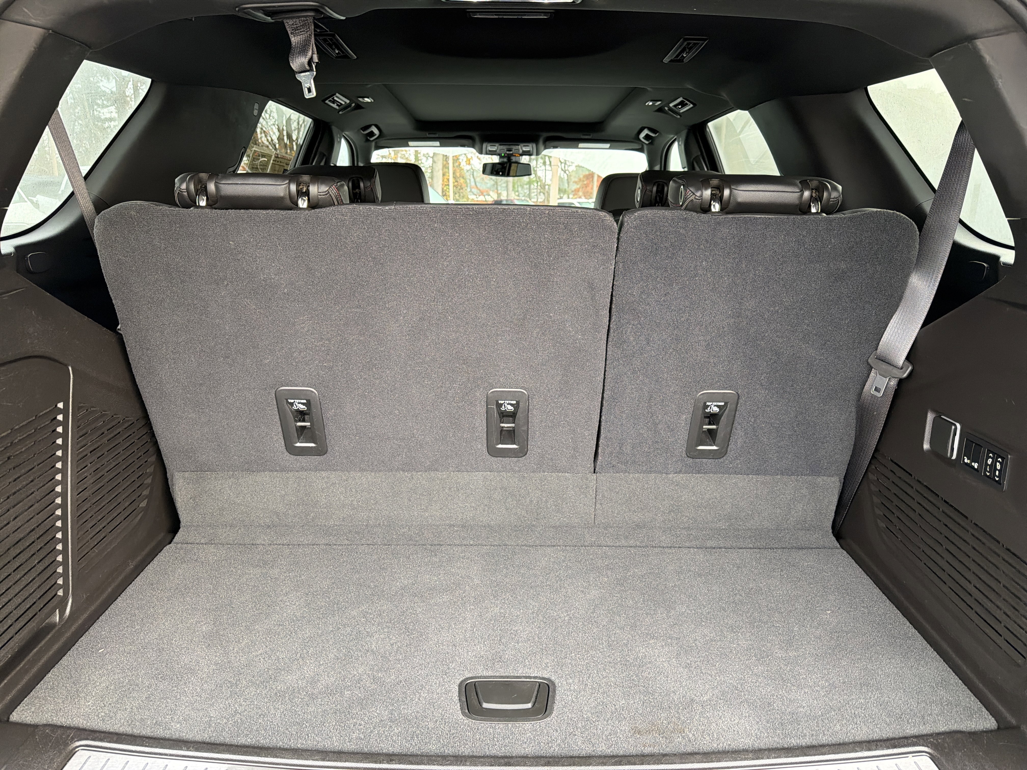 Used 2021 Chevrolet Tahoe RST w/ Luxury Package image 20