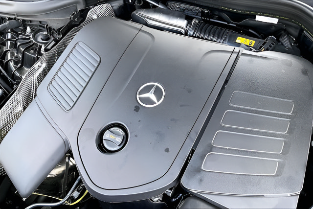 Certified 2026 Mercedes-Benz GLC 300 4MATIC image 29