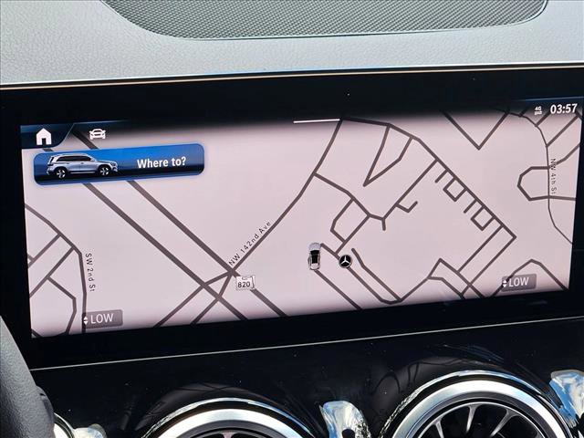 Used 2025 Mercedes-Benz GLB 250 image 13