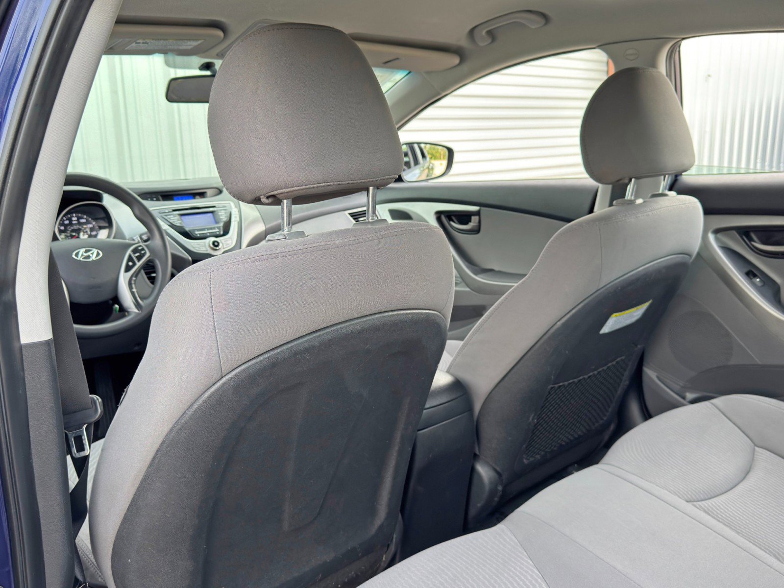 Used 2011 Hyundai Elantra GLS FWD image 25