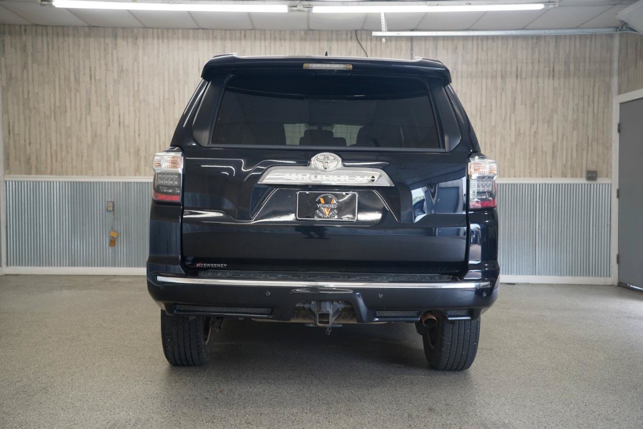 Used 2017 Toyota 4Runner Limited AWD/4WD image 8