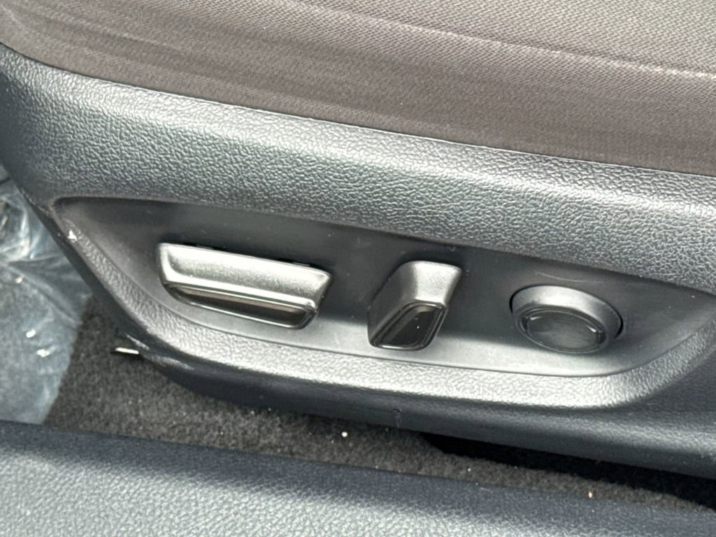 Used 2023 Toyota Camry LE image 46