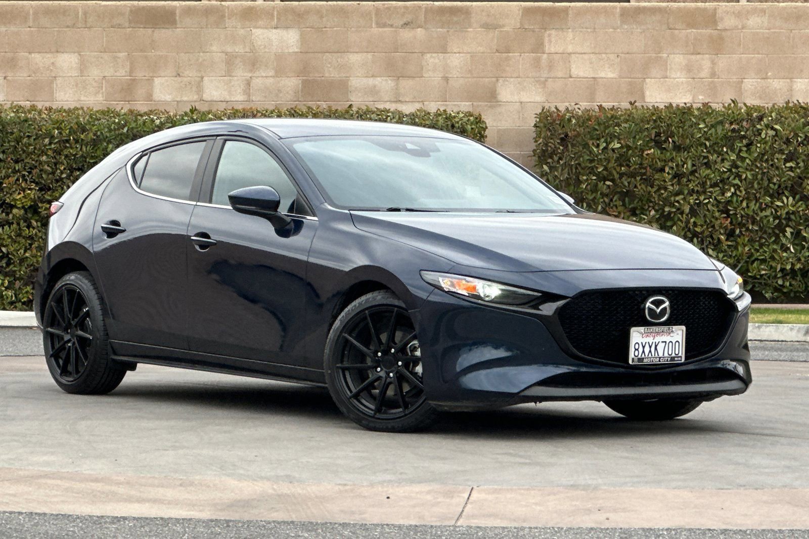 Used 2021 MAZDA MAZDA3 s image 2