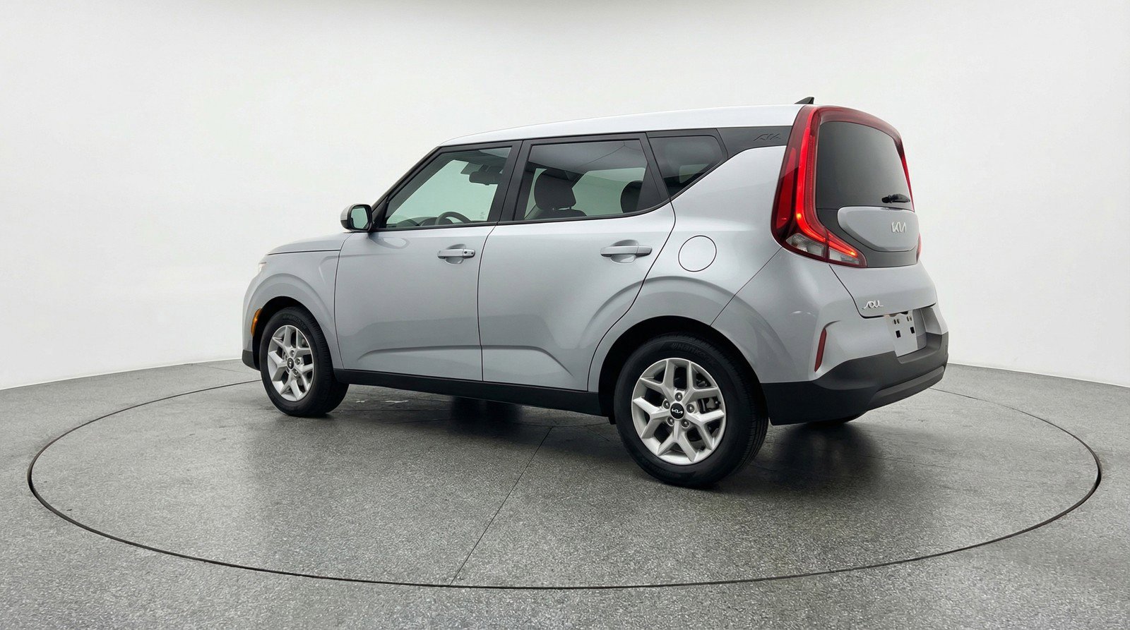 Used 2025 Kia Soul LX w/ LX Technology Package image 6