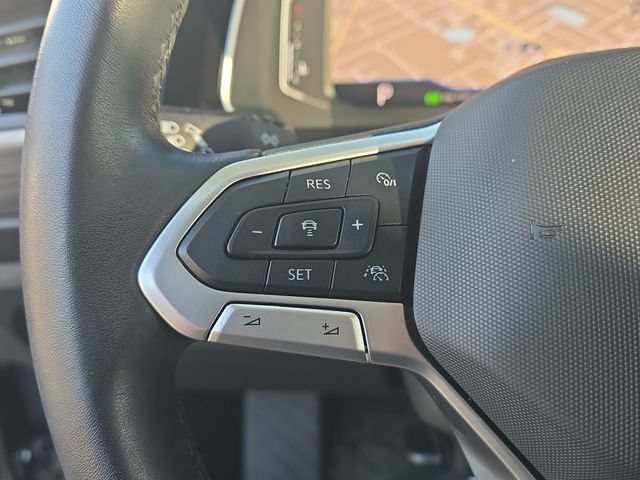 Used 2024 Volkswagen Jetta SEL FWD image 20