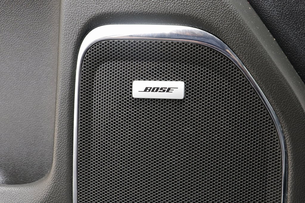 Used 2015 GMC Sierra 1500 SLT w/ SLT Crew Cab Value Package image 13