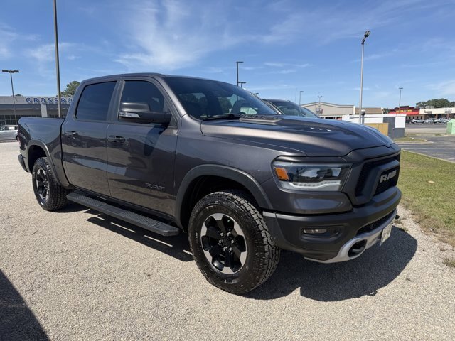 Used 2020 RAM 1500 Rebel w/ Rebel Level 2 Equipment Group AWD/4WD image 3