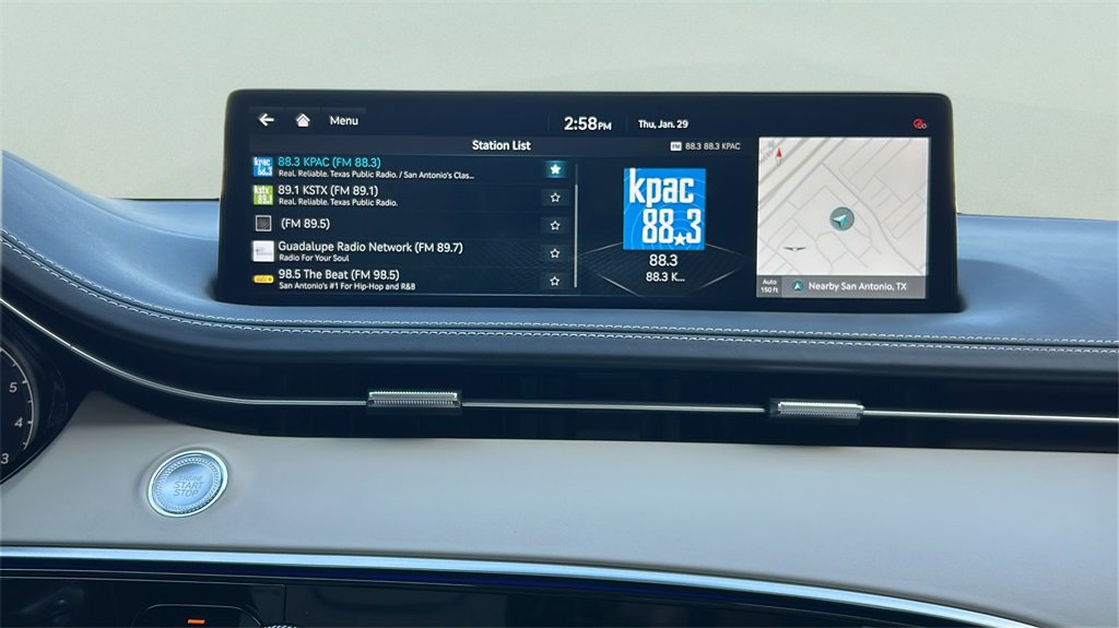 Used 2025 Genesis GV70 3.5T Sport w/ Sport Advanced Package image 10