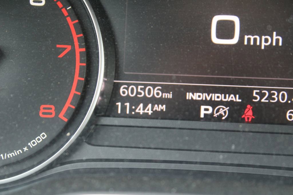 Used 2017 Audi A4 2.0T Premium w/ Audi MMI Navigation Plus image 33