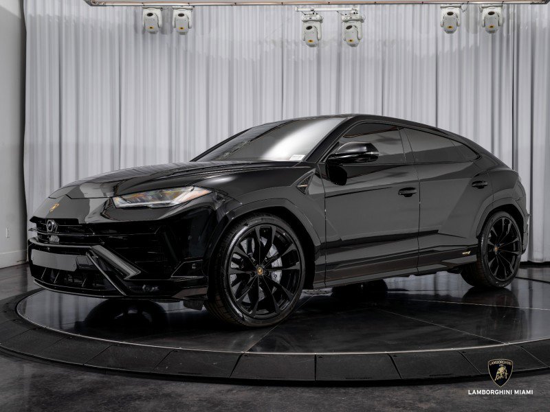 Used 2024 Lamborghini Urus S image 6