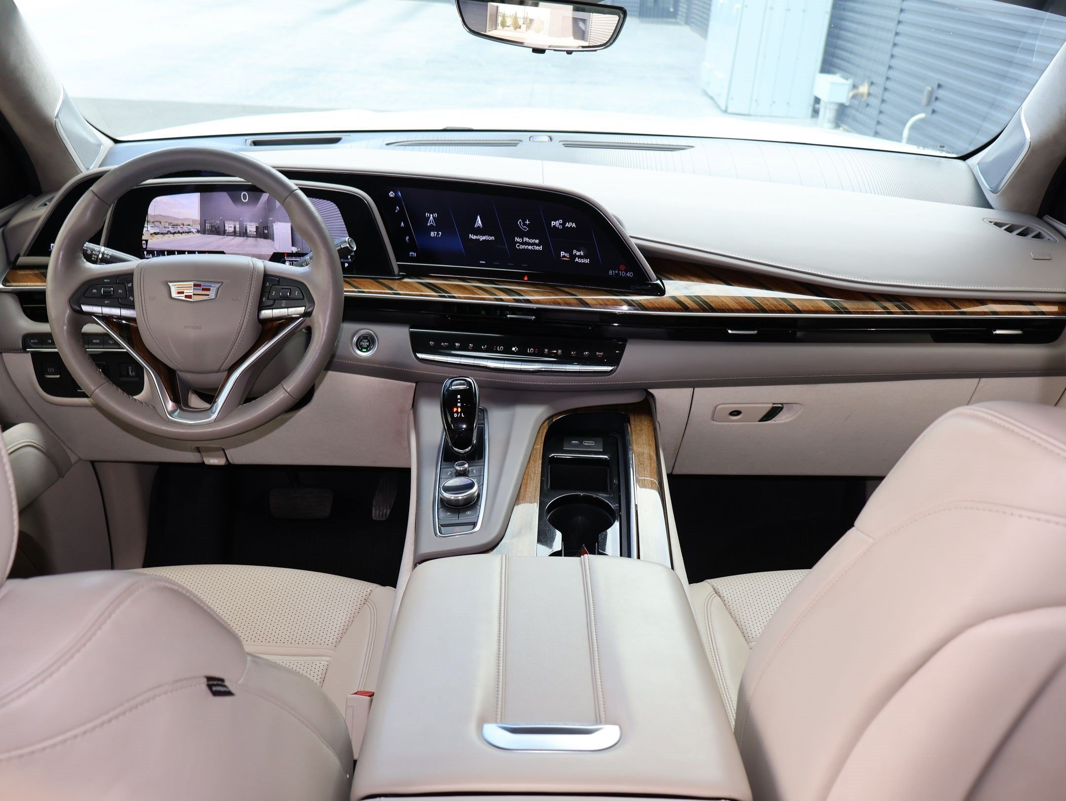 Used 2022 Cadillac Escalade Sport Platinum AWD/4WD image 27
