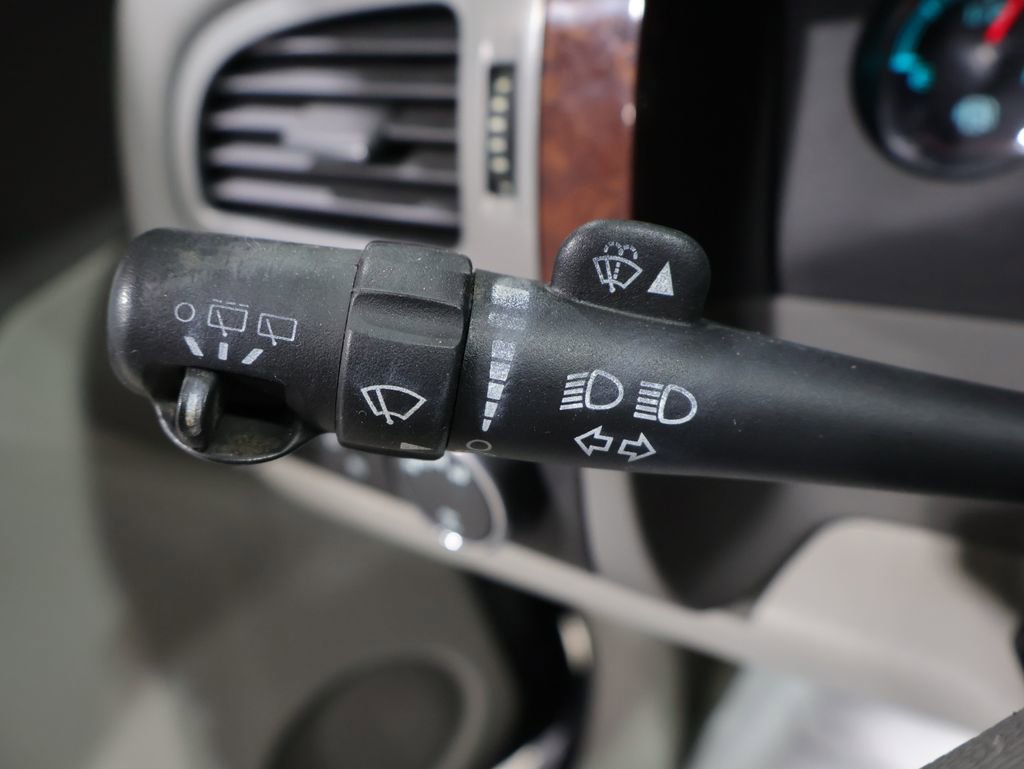 Used 2011 Chevrolet Tahoe LTZ image 37