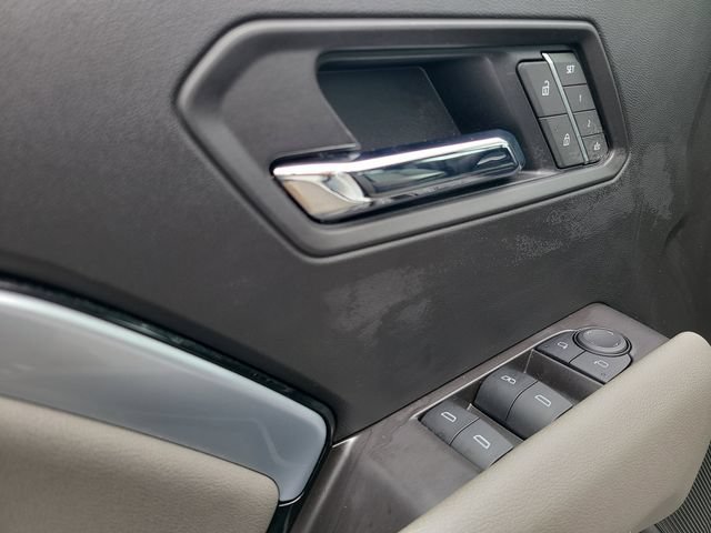 Used 2025 Chevrolet Colorado ZR2 AWD/4WD image 12
