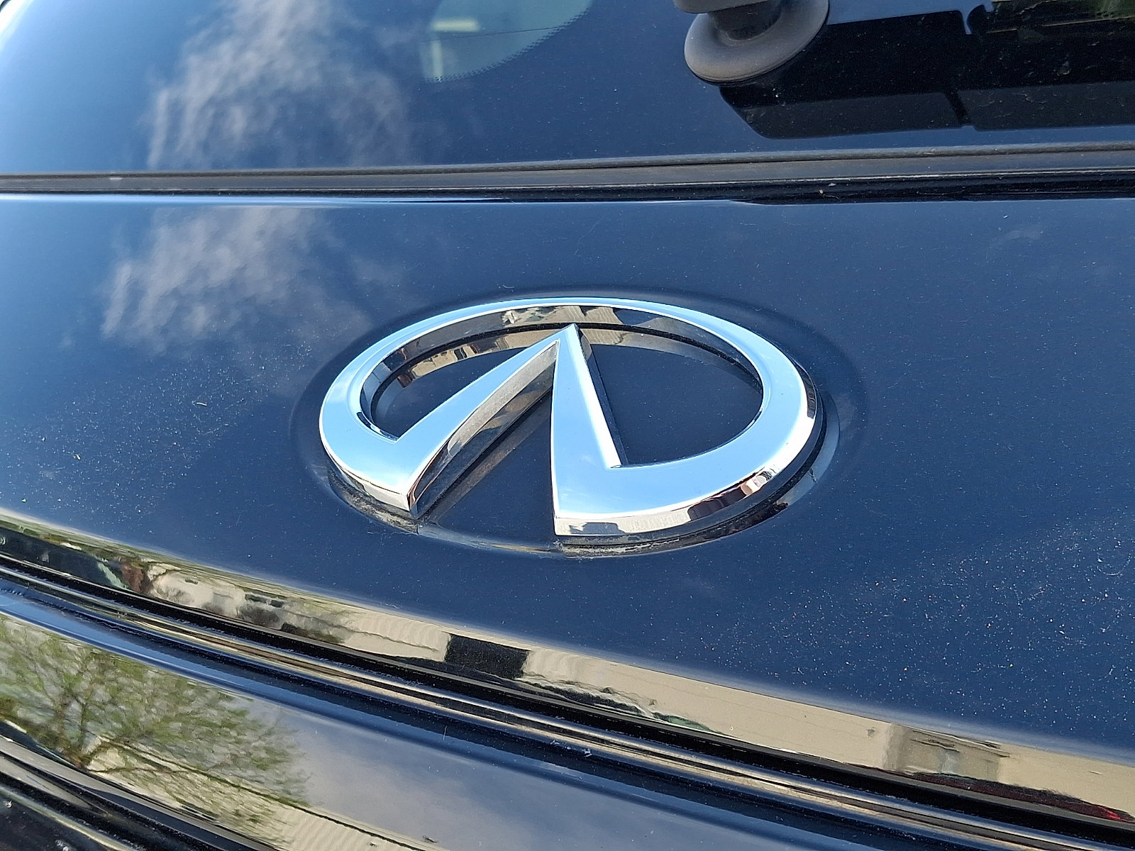 Certified 2023 INFINITI QX60 Luxe w/ Cargo Package image 30