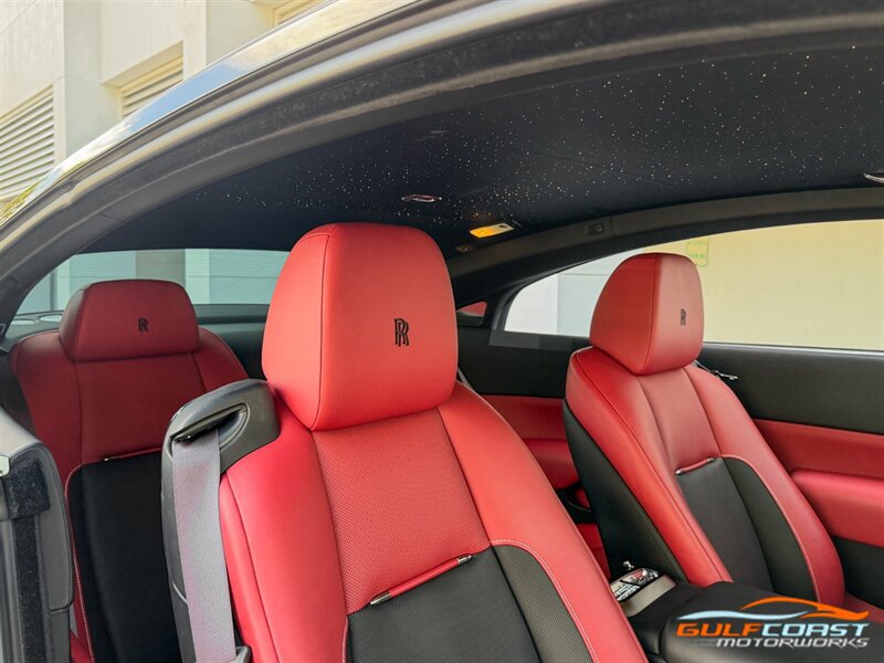 Used 2018 Rolls-Royce Wraith RWD image 36