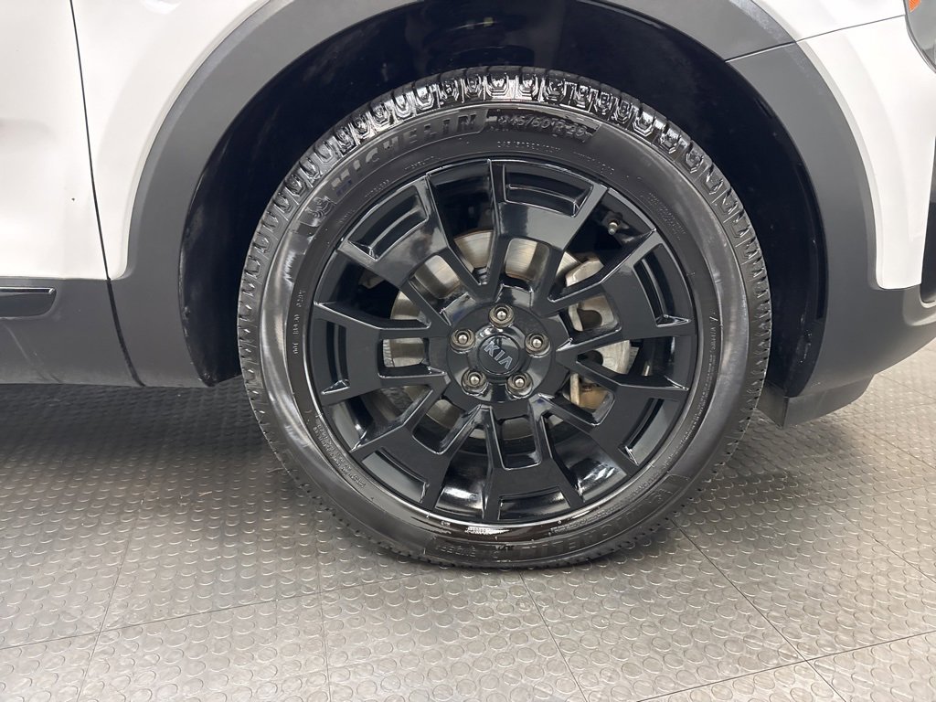 Used 2021 Kia Telluride SX w/ SX Prestige Package image 8