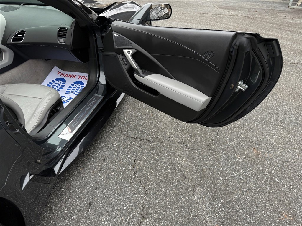 Used 2018 Chevrolet Corvette Z06 RWD image 69