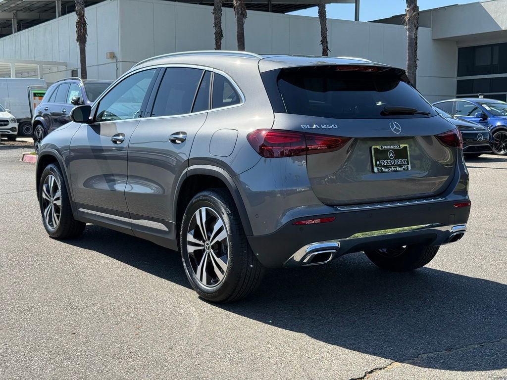 New 2026 Mercedes-Benz GLA 250 image 3