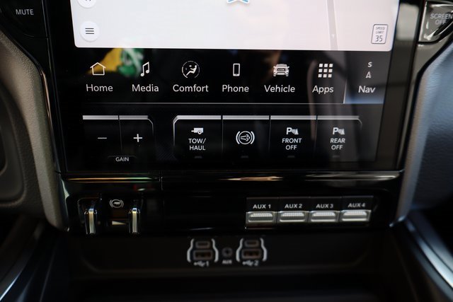 Used 2025 RAM 2500 Laramie image 29